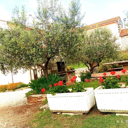 App Damiani Appartement Oprtalj